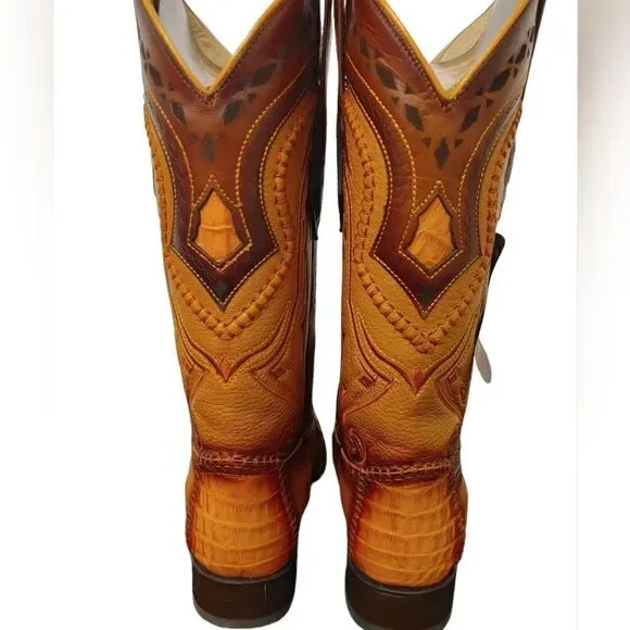MEN'S LOS ALTOS 3X TOE BOOT. CAIMAN WITH DEER PRINT SIZE 8EE. 19528201.